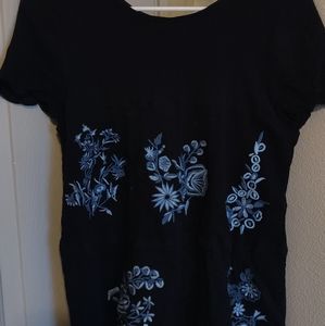 Cute black and blue blouse.